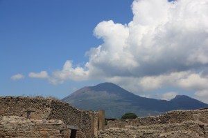 POMPEİ VEZÜV