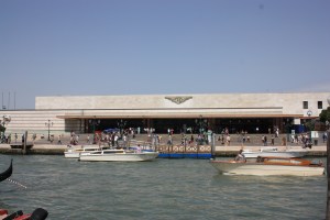 VENEDİK TREN İSTASYONU (2)