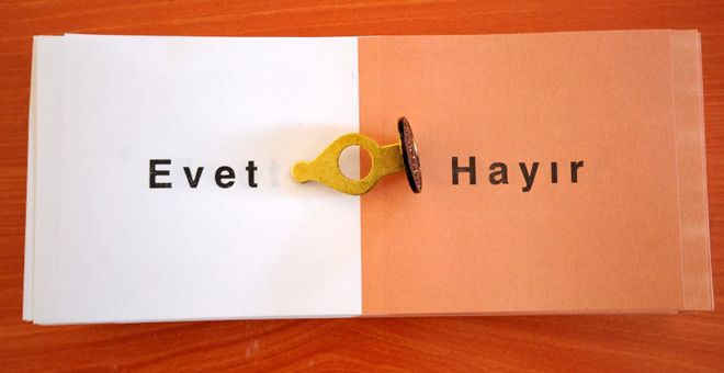 anayasa_degisikligine_hayir_demek_hainlik_mi1322017917