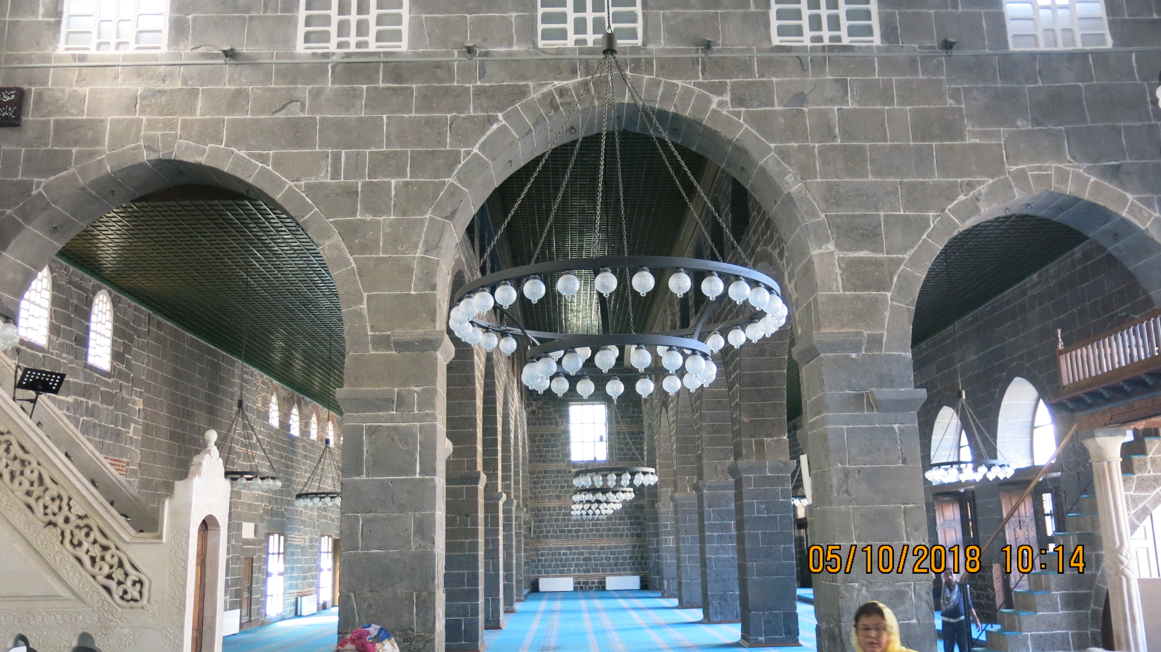 ULUCAMİ İÇİ1