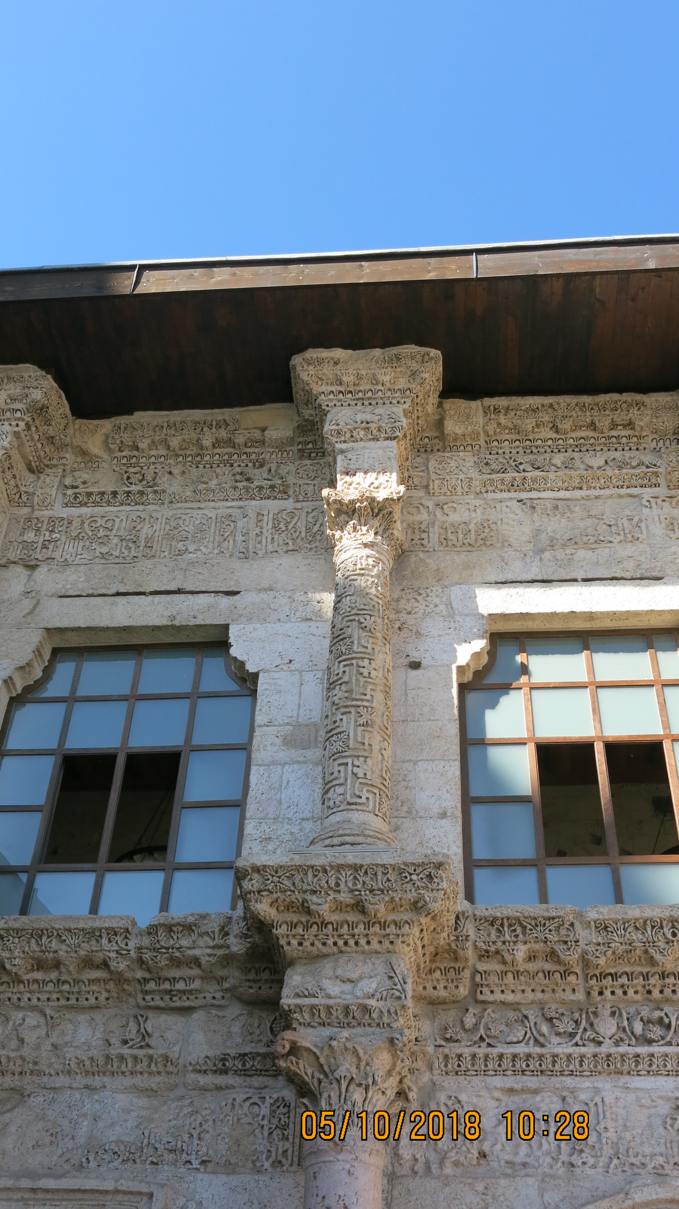 ULUCAMİ SVASTİKALI SÜTUN